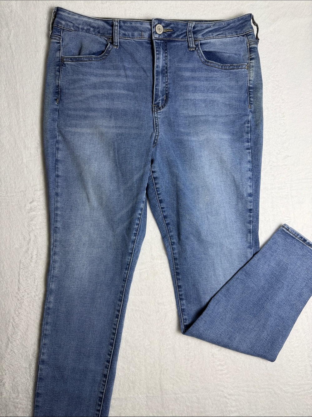 High Rise Ultimate Jegging Size 17